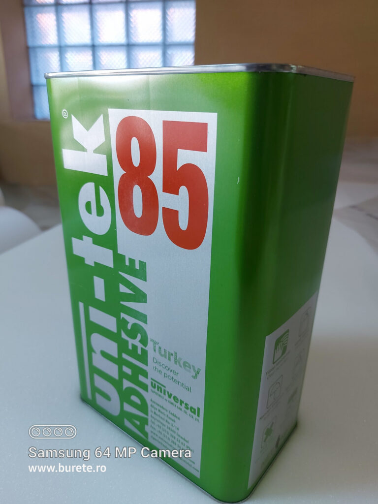 Adeziv universal tapițerie pe bază de solvent, fotografia 3
